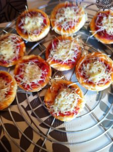 mini pizzas