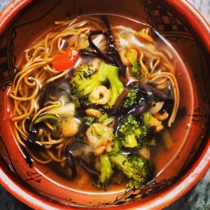 Pho crevettes brocoli